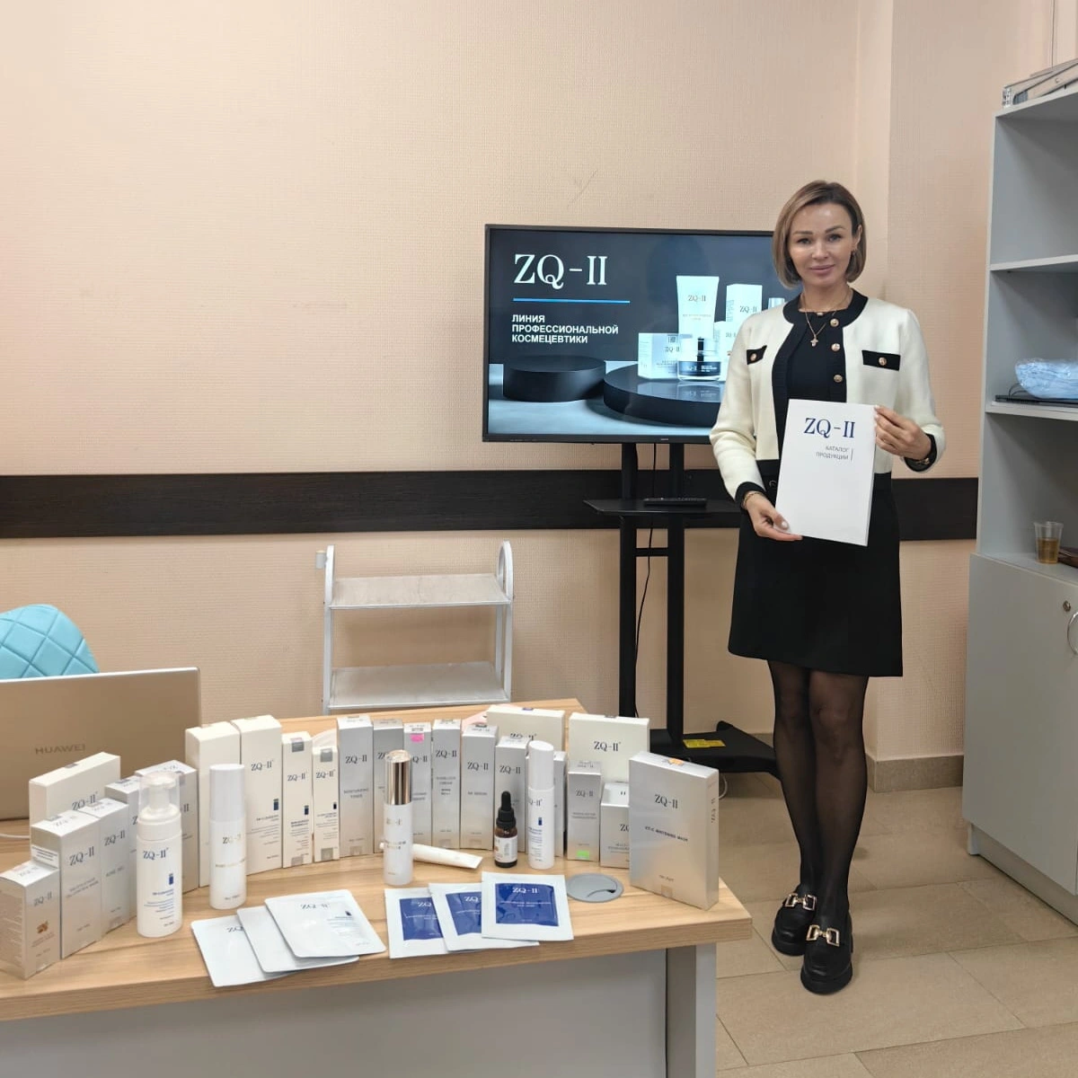 Обучителни семинари и майсторски класове за козметолози и клиники в Русия