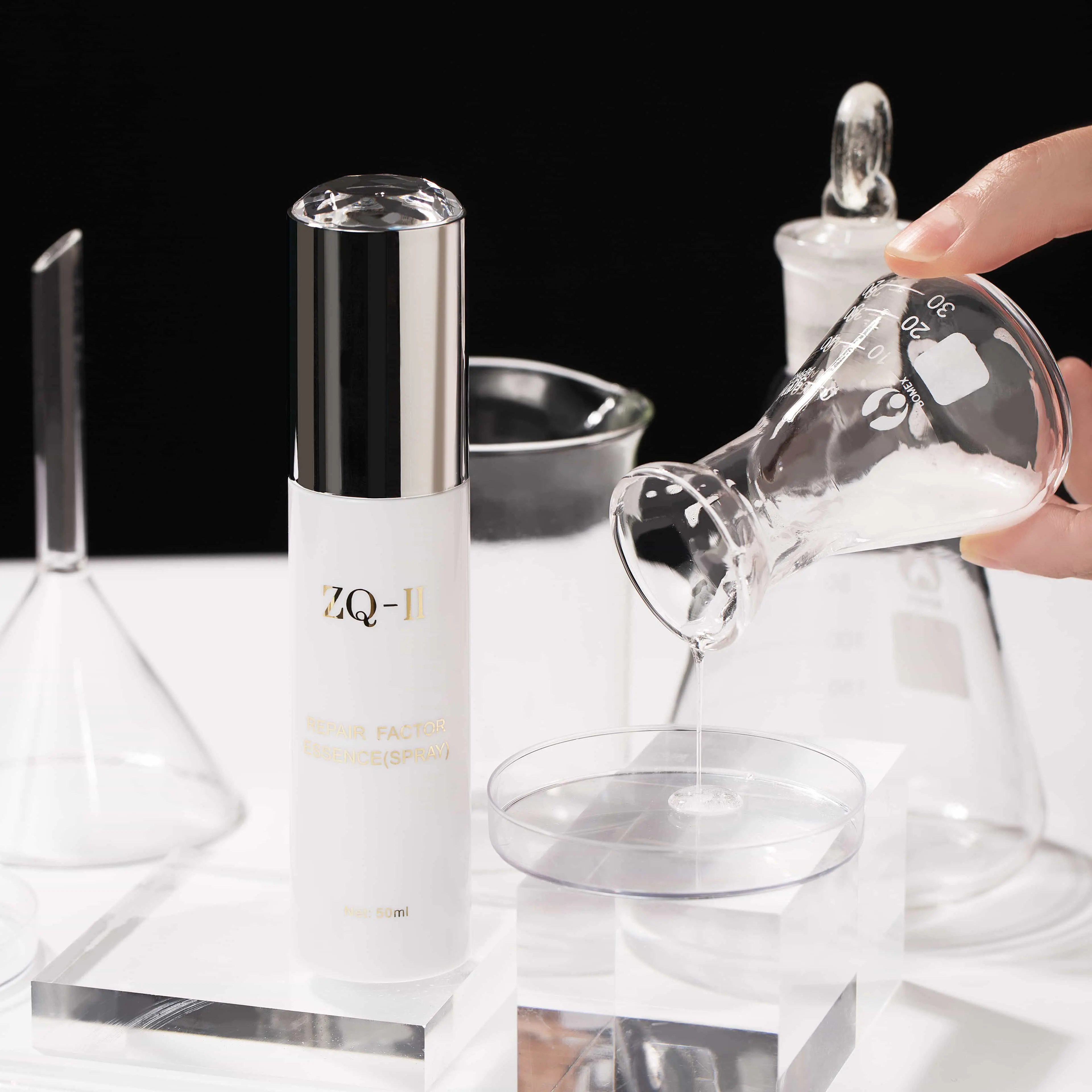 Как замърсяването влияе върху кожата ви - и как да я защитите